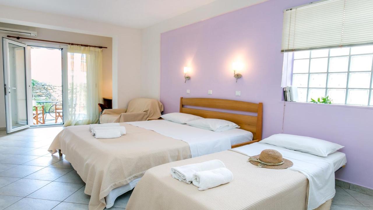 Amversa'S House Potos Exterior photo
