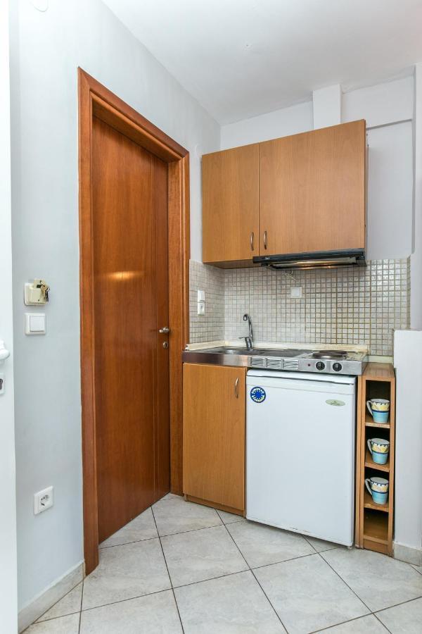 Amversa'S House Potos Exterior photo