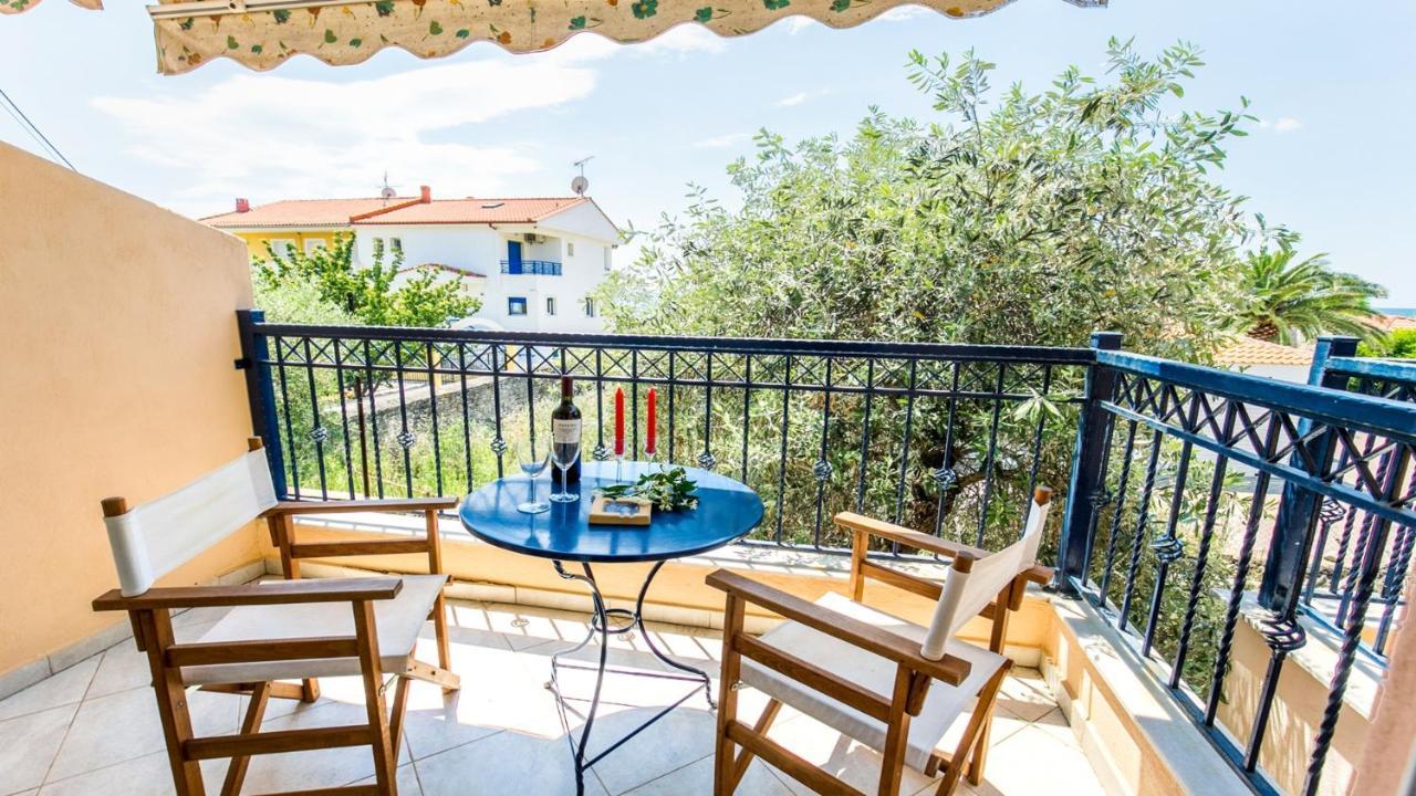 Amversa'S House Potos Exterior photo